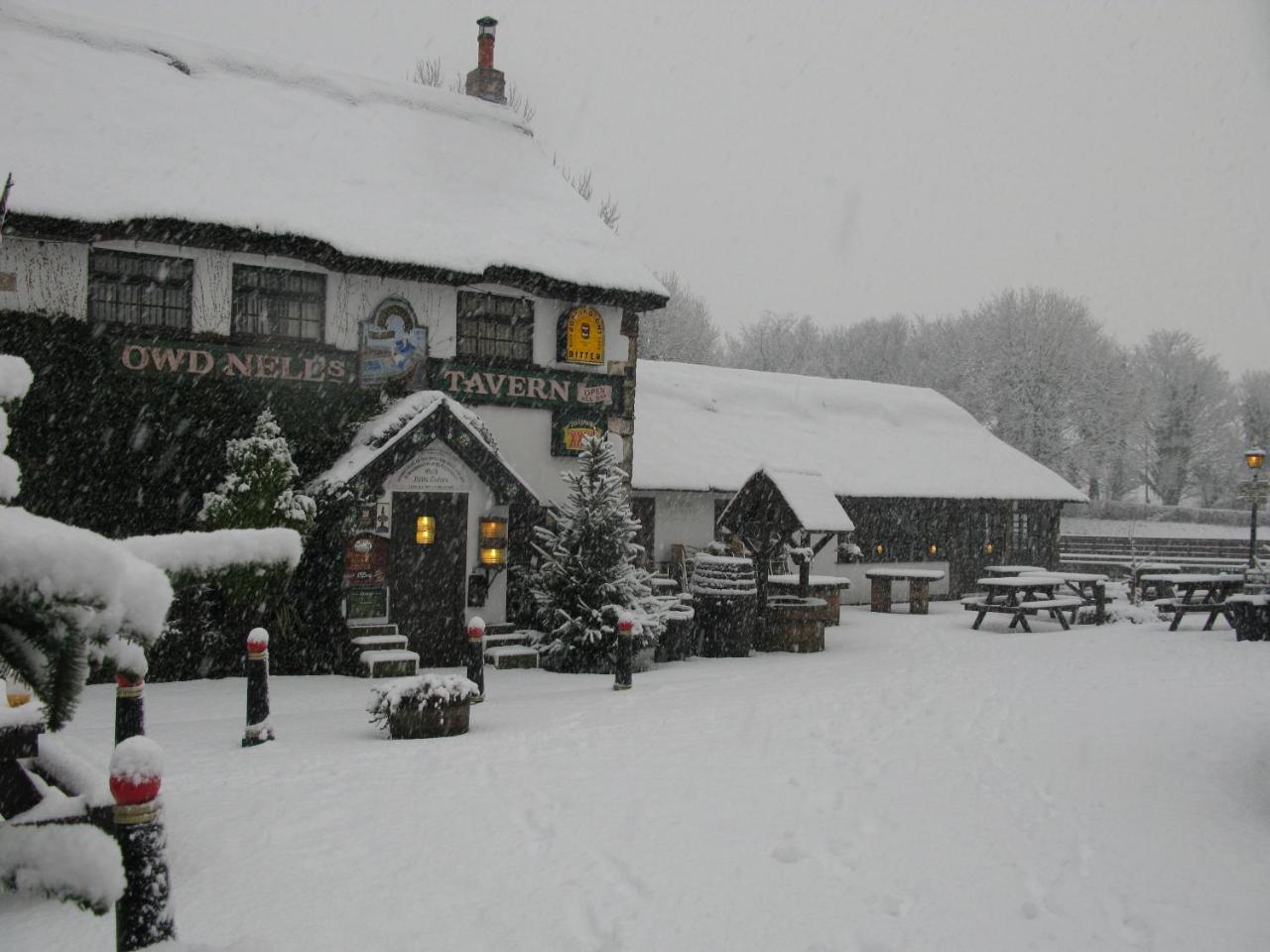 Guy'S Thatched Hamlet Бартон Экстерьер фото